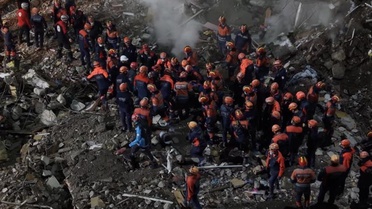 İstanbul'da çöken bina enkazındaki son kişi de çıkarıldı! Ölü sayısı 5'e yükseldi
