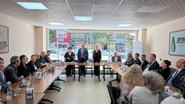 Manisa Nüfus ve Vatandaşlık Müdürü Güney, 45 yıllık mesleğini emeklilikle noktaladı
