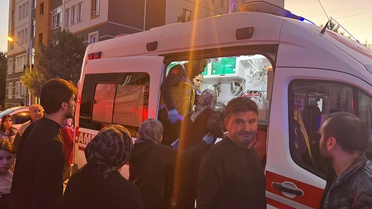 Nevşehir'de apartman yangınında dumandan etkilenen 6 kişiye ekipler müdahale etti