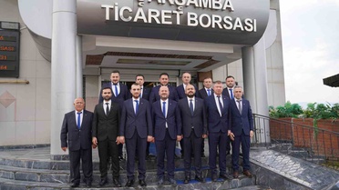 Çarşamba Ticaret Borsası'nda yeni yönetim Selim Yılmaz başkanlığında göreve başladı