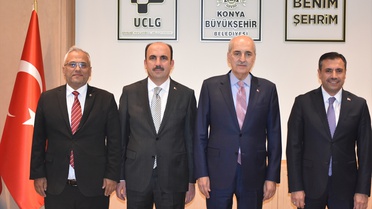 Konya'da 8 sultan için jandarmanın saygı nöbeti değişimi törenle yapıldı
