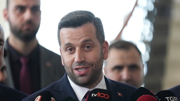 AK Parti'li Serdar Orhan, Ataşehir Belediye Başkan Vekili 18 oyla seçildi