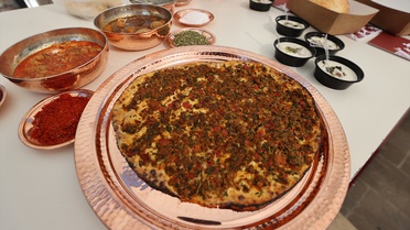 GastroAntep'te Fatma Şahin, tarihi miras olan sofranın korunması gerektiğini söyledi