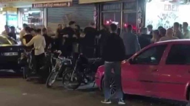 Hatay Dörtyol'da nişan kavgasına polis müdahale etti, sandalyeler havada uçuştu