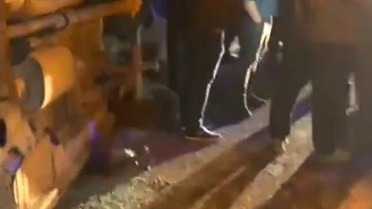 Batman-Hasankeyf kara yolunda yan yatan minibüste 6 kişi yaralandı
