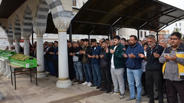 Afşin'de 7 kişinin yaralandığı kazada ölen 16 yaşındaki gencin cenaze namazı kılındı