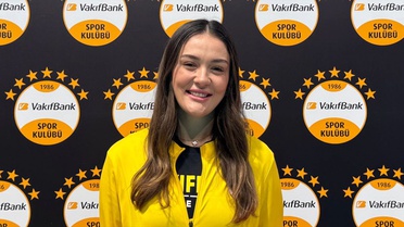 Zehra Güneş, VakıfBank ile sezona kupayla başlamayı motivasyon olarak değerlendirdi