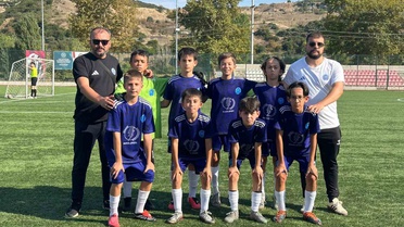 Bilecik U12 Gençler Ligi'nde 1299 Bilecik Spor, lider 4 Eylülspor'u 0-0'la geçemedi