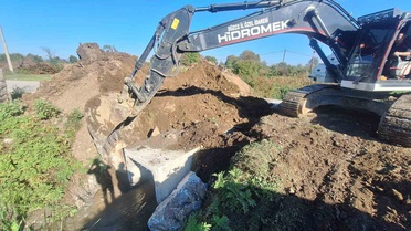 Düzce İl Özel İdaresi, Dikmeli Köyü'nde 14 metrelik 7 kutu menfez işini tamamladı