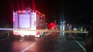 Sakarya Geyve'de kazada ölen AK Parti İlçe Teşkilat Başkanı Adnan İzmir toprağa verildi