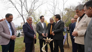 Erzurum'da güzel sanatlar lisesinde depolardaki eserlerle sanat bahçesi açıldı