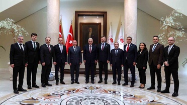 BTSO başkanlığına seçilen Özer Matlı mazbatasını aldı, Elif Özhan ilk kadın üye oldu