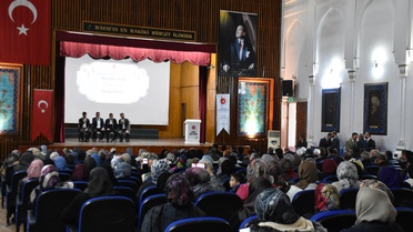 Edirne'de Mevlid-i Nebi'de Hz. Muhammed'in güzel ahlakı anlatıldı, Vali Sezer katıldı