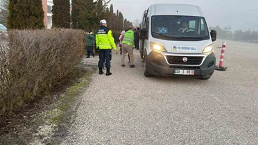 Eskişehir'de 80 okul ve 24 servise jandarma denetimi yapıldı, olumsuzluk yok