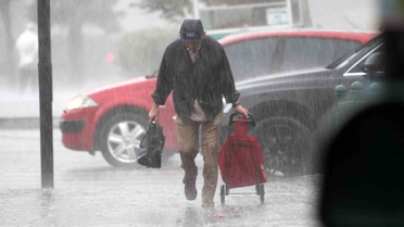 Meteoroloji Erzincan, Erzurum ve Bayburt'u kuvvetli yağış ve fırtınaya karşı uyardı