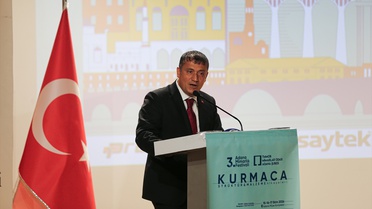 TMMOB Adana Şubesi 3. Adana Mimarlık Festivali'ni 'kurmaca' temasıyla başlattı