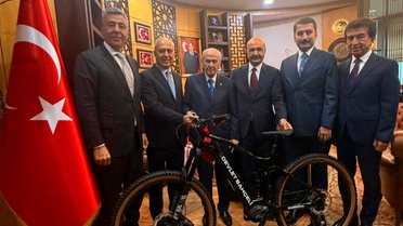 Bisiklet Federasyonu Başkanı Müftüoğlu, MHP lideri Bahçeli'ye nezaket ziyareti yaptı