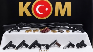 Bayburt ve Konya'da silah operasyonunda 10 şüpheliye işlem yapıldı, 1 tutuklandı