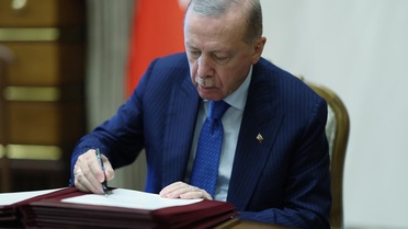 Cumhurbaşkanı Erdoğan imzaladı! 13 bakanlık ve kurumda görev değişimi