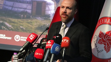 Dünya Etnospor Birliği Başkanı Erdoğan SDÜ'de gençlere emek vermeyi tavsiye etti