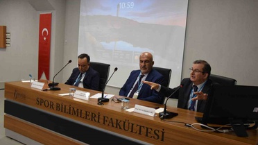 Manisa'da uluslararası din ve hayat sempozyumu MCBÜ İlahiyat'ta başladı