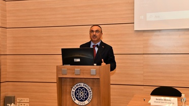 Vali Soytürk, NKÜ sempozyumunda uyuşturucu satıcılarına karşı mücadeleyi anlattı