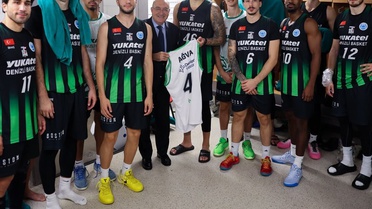 Y. Denizli Basket, Trabzonspor'u pazar günü saat 13.00'te PAÜ Arena'da ağırlayacak