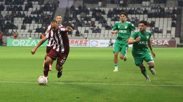 Elazığspor, Beyaz Grup 7. hafta maçında Arnavutköy Belediyespor'u 3-0 yendi