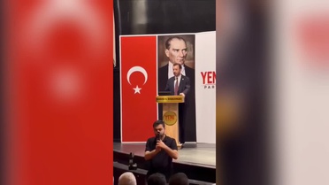 Kadir Aydar, YENİ Parti Adana İl Başkanlığı'na aday olmadı, Tanburoğlu'nu destekledi