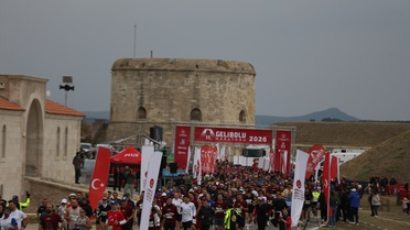 11. Uluslararası Gelibolu Maratonu 'Her Adımda Bir İz' sloganıyla başladı