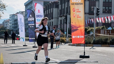 Ordu Yarı Maratonu'nda 8 ülkeden 707 sporcu yarıştı, 330 bin TL ödül dağıtıldı