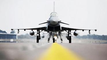 Türkiye'nin satın alacağı Eurofighter savaş uçakları, Ankara'ya iniş yaptı