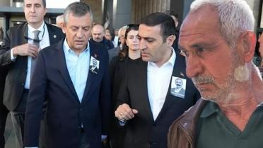 Özel'i yumruklayan Tengioğlu'nun kızı: Ölmesi için dua ediyoruz