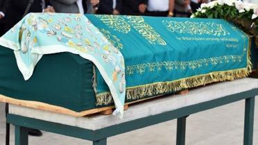 Cenazelerin en çok tartışılan geleneği son buluyor