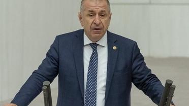 Ümit Özdağ hastaneye sevk edildi