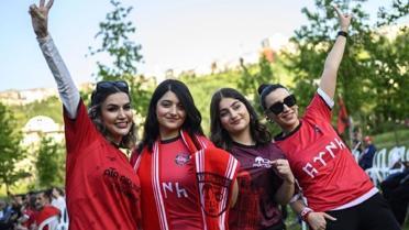 Traktör taraftarından İstanbul'da coşkulu şampiyonluk kutlaması