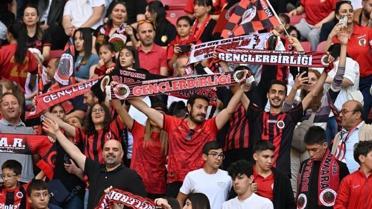 Süper Lig ekibi Gençlerbirliği'nde şok etkisi yaratan gelişme