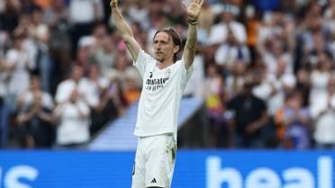 Gözyaşlarının sel olduğu maçta Real Madrid, Real Sociedad'ı devirdi