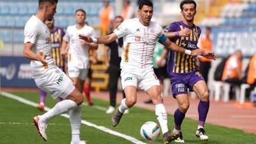 Eyüpspor-Antalyaspor maçında her şey 2 dakika içinde oldu