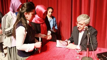 Usta Yazar Iğdır'da