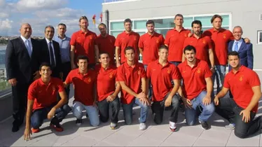 Galatasaray'da Toplu İmza Töreni