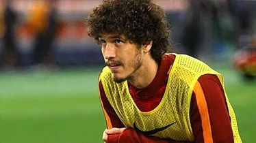 Roma'da İlk Kez İlk 11'de Sahaya Çıkan Salih Uçan'a Övgüler Yağdı