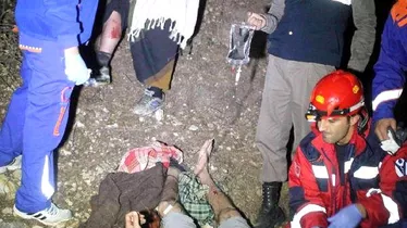 Doğa Yürüyüşünde Kayalıklardan Düşen 2 Genç Kurtarıldı