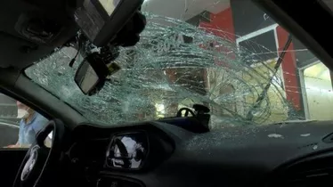 Esenler'de motosikletli magandalar, yolcu almak için duran taksi şoförünü öldüresiye dövdü