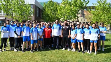 Tuzla Belediye Başkanı Gençlerle Spor Yaptı