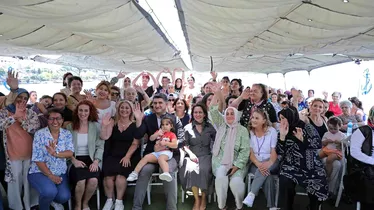 Ataşehir Belediyesi ve İstanbul Büyükşehir Belediyesi Kadınlara Özel Tekne Turu Düzenledi