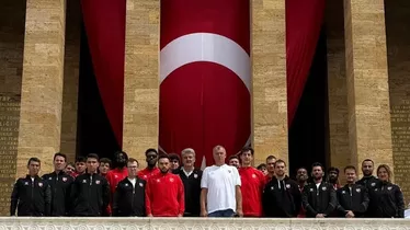 Karşıyaka'dan Anıtkabir Ziyareti