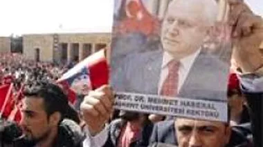 111 Bin Kişi Gitmiş