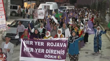 Hakkari'de Rojava Protestosu