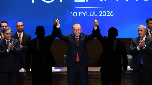 Aldığı bomba kulisi açıkladı! İki belediye başkanı AK Partiye geçiyor